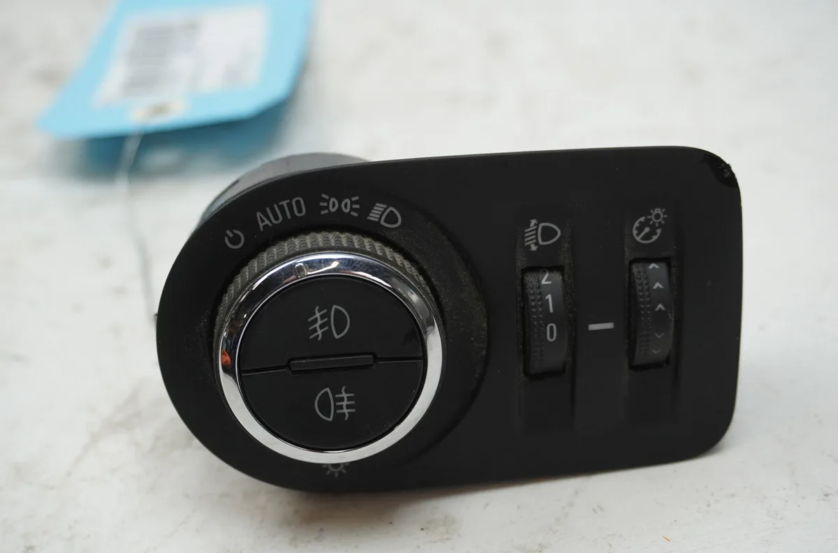 Commande eclairage Opel MERIVA B Monospace (S10) 1.7 cdti (75) (2010-2017) occasion
