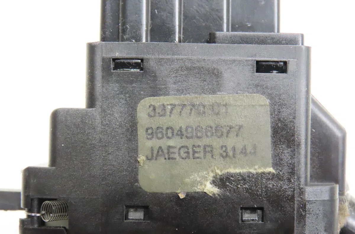 Commande eclairage Peugeot 106 I (1A, 1C) 1.1 (1991-1996) occasion