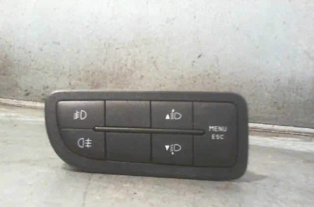 Commande eclairage PEUGEOT BIPPER 2014 occasion