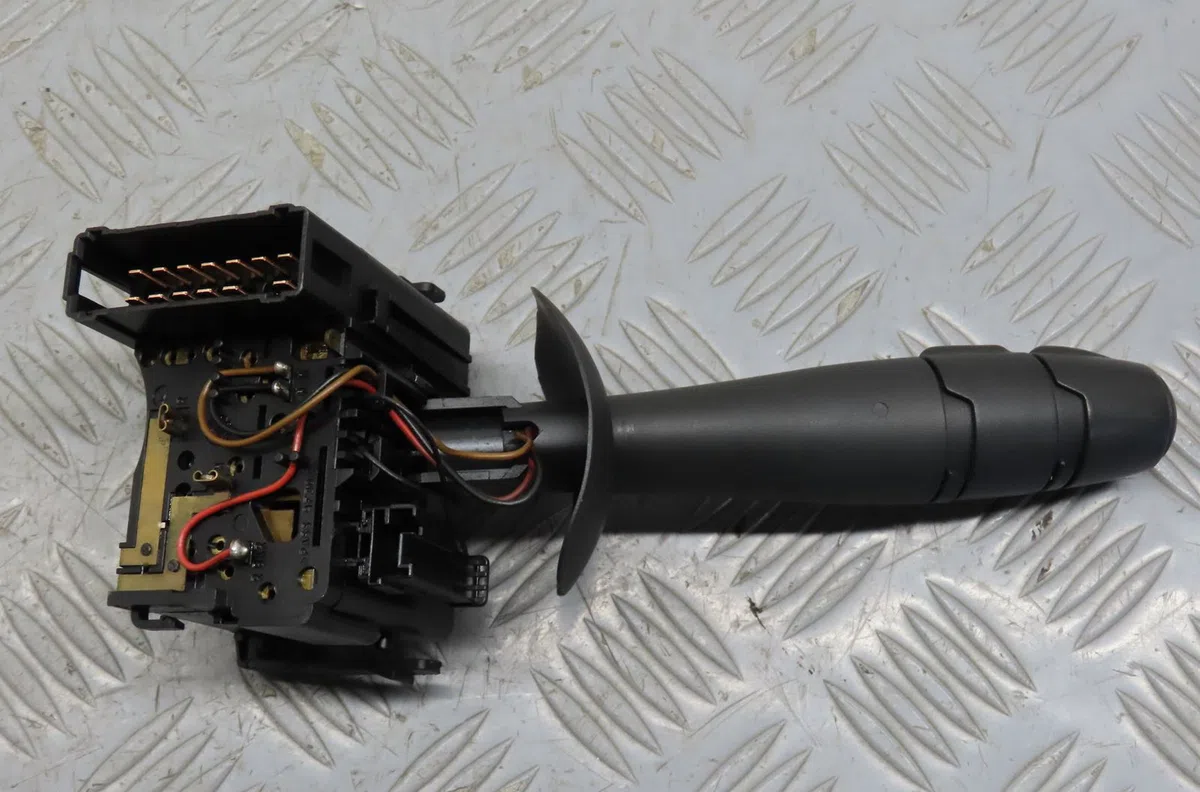 Commande eclairage Renault LAGUNA II (BG0-1_) 1.9 dci (bg08, bg0g) (2001-2007) occasion