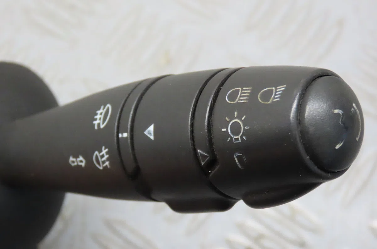 Commande eclairage Renault LAGUNA II (BG0-1_) 1.9 dci (bg08, bg0g) (2001-2007) occasion
