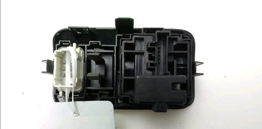 Commande eclairage Renault MEGANE II (BM0-1_, CM0-1_) 1.5 dci (bm1e, cm1e) (2005-2008) occasion