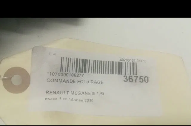 Commande eclairage Renault MEGANE III 3-5 portes (BZ0-1_, B3_) 1.6 16v hi-flex (bz03) (2008-2015) occasion