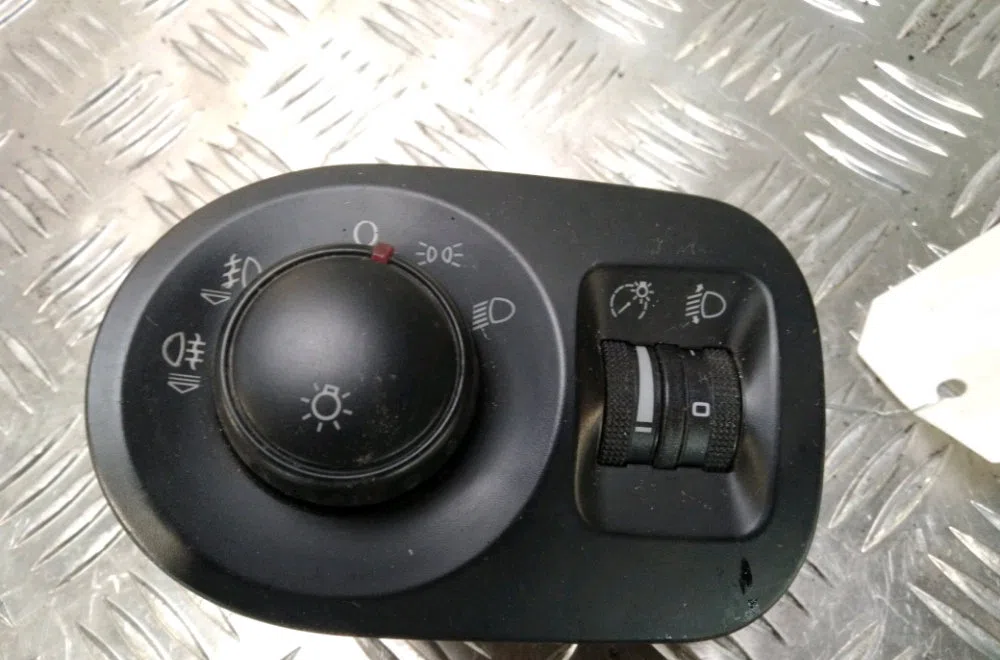 Commande eclairage Seat ALTEA (5P1) 2.0 tdi 16v (2004) occasion