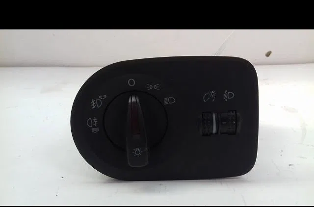 Commande eclairage Seat IBIZA IV (6J5, 6P1) 1.6 (2008-2012) occasion
