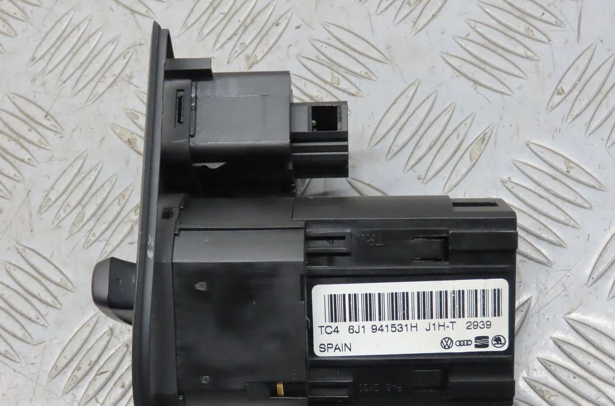 Commande eclairage Seat IBIZA IV SC (6J1, 6P5) 1.4 tdi (2008-2010) occasion