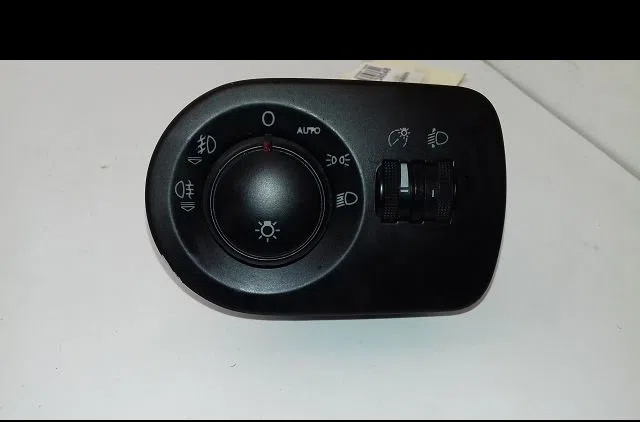 Commande eclairage Seat LEON (1P1) 2.0 tdi (2005-2010) occasion