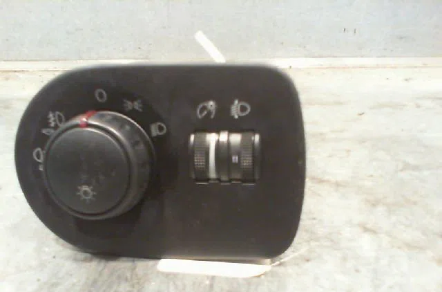 Commande eclairage SEAT LEON 2008 occasion