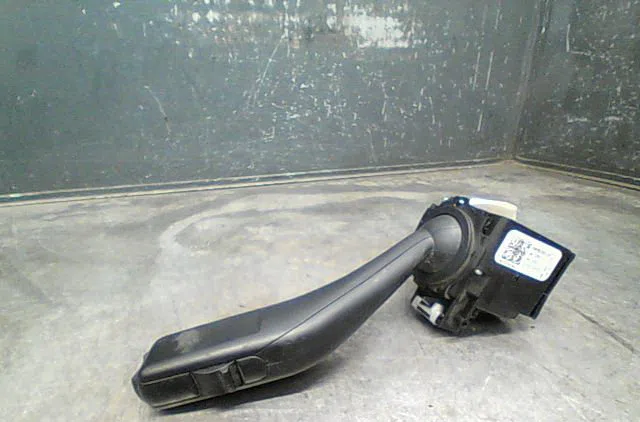 Commande eclairage Seat TOLEDO III (5P2) 1.9 tdi (2004-2009) occasion