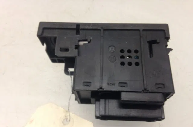 Commande eclairage Volkswagen GOLF III (1H1) 1.6 (1992-1997) occasion