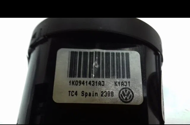 Commande eclairage Volkswagen GOLF V (1K1) 1.9 tdi (2003-2008) occasion