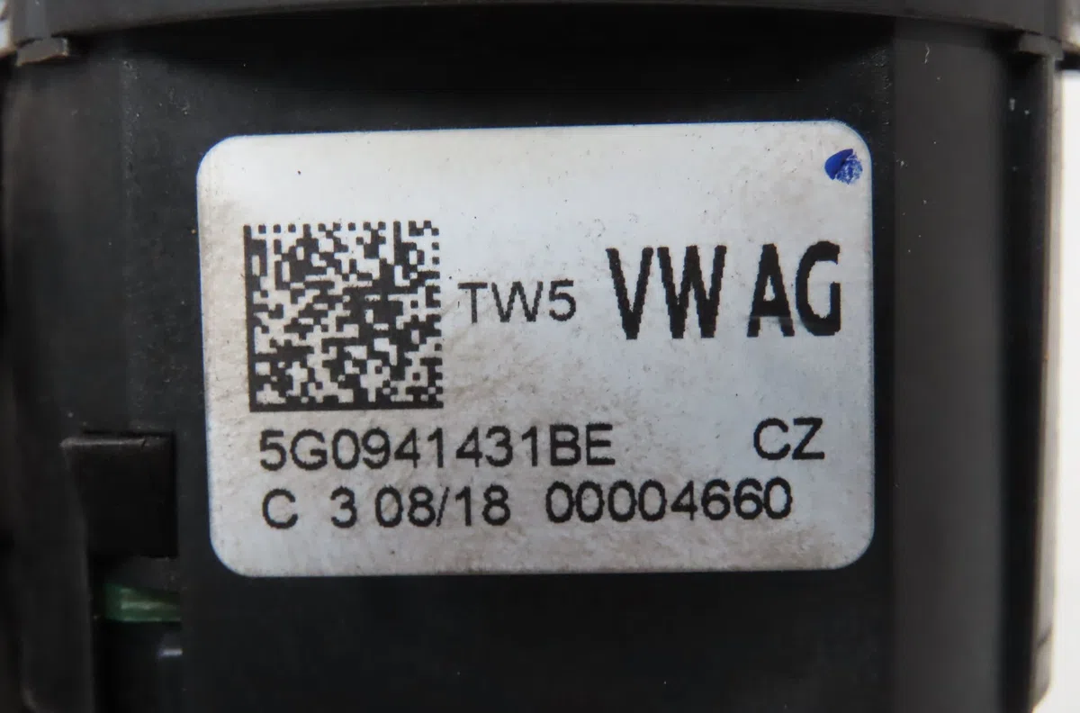 Commande eclairage Volkswagen GOLF VII (5G1, BQ1, BE1, BE2) 2.0 tdi (2012-2020) 5 portes occasion