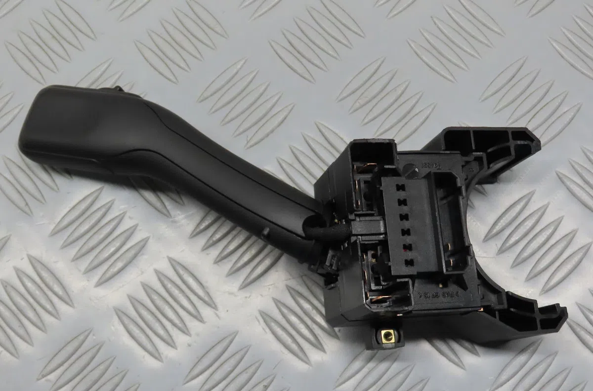 Commande essuie glace Audi A3 (8L1) 1.8 t (1996-2003) occasion