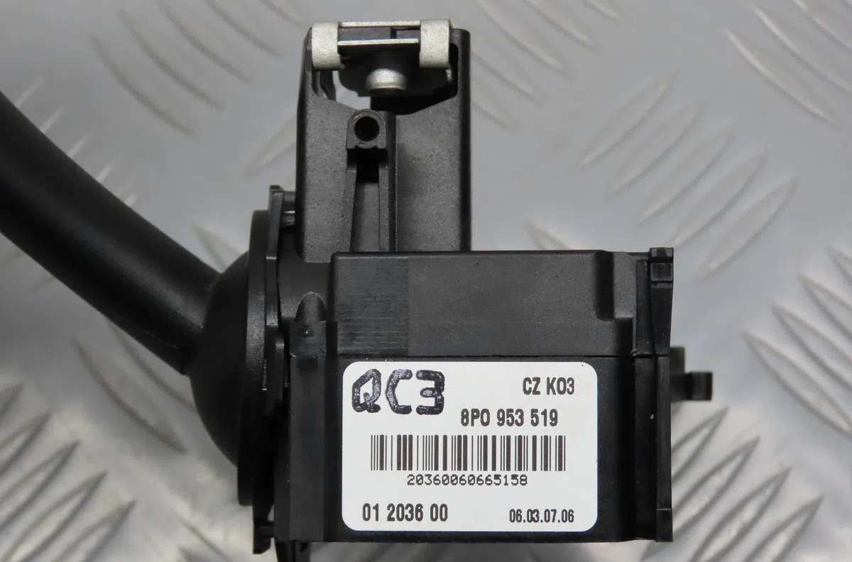 Commande essuie glace AUDI A3 II 2006 occasion