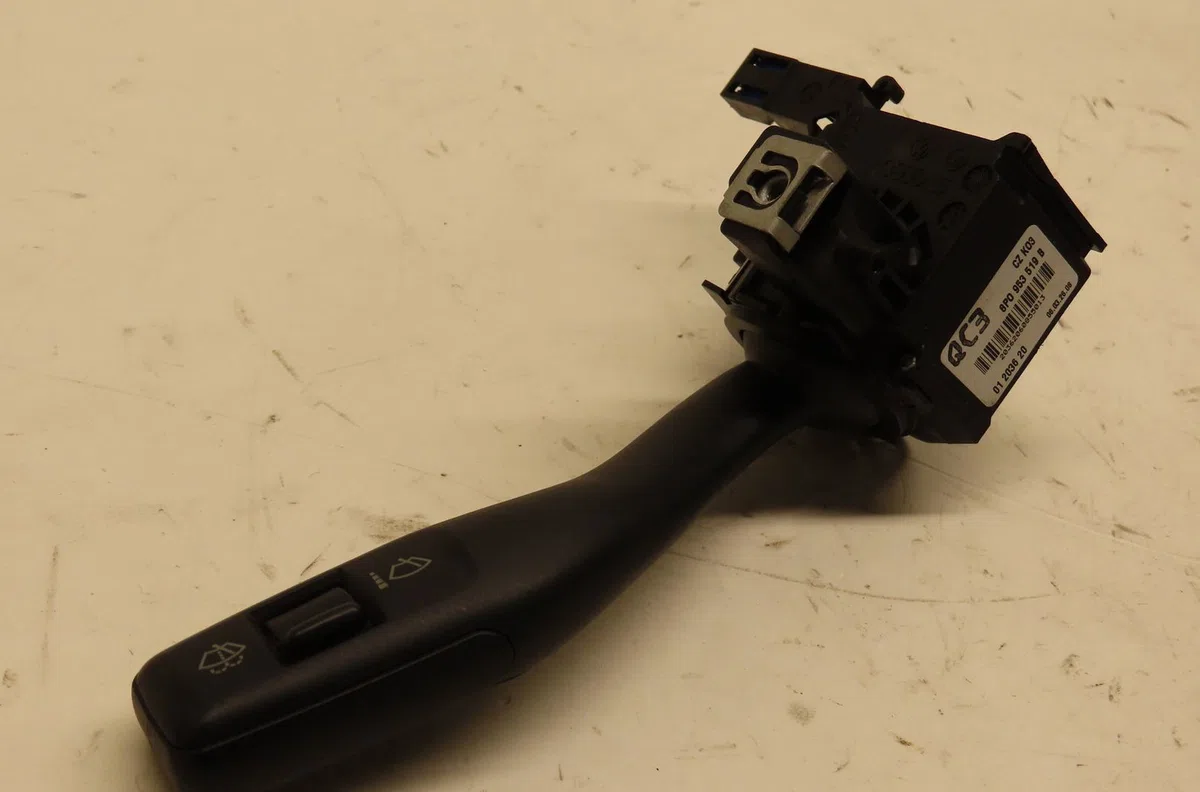 Commande essuie glace Audi TT (8J3) 2.0 tfsi (2006-2010) occasion