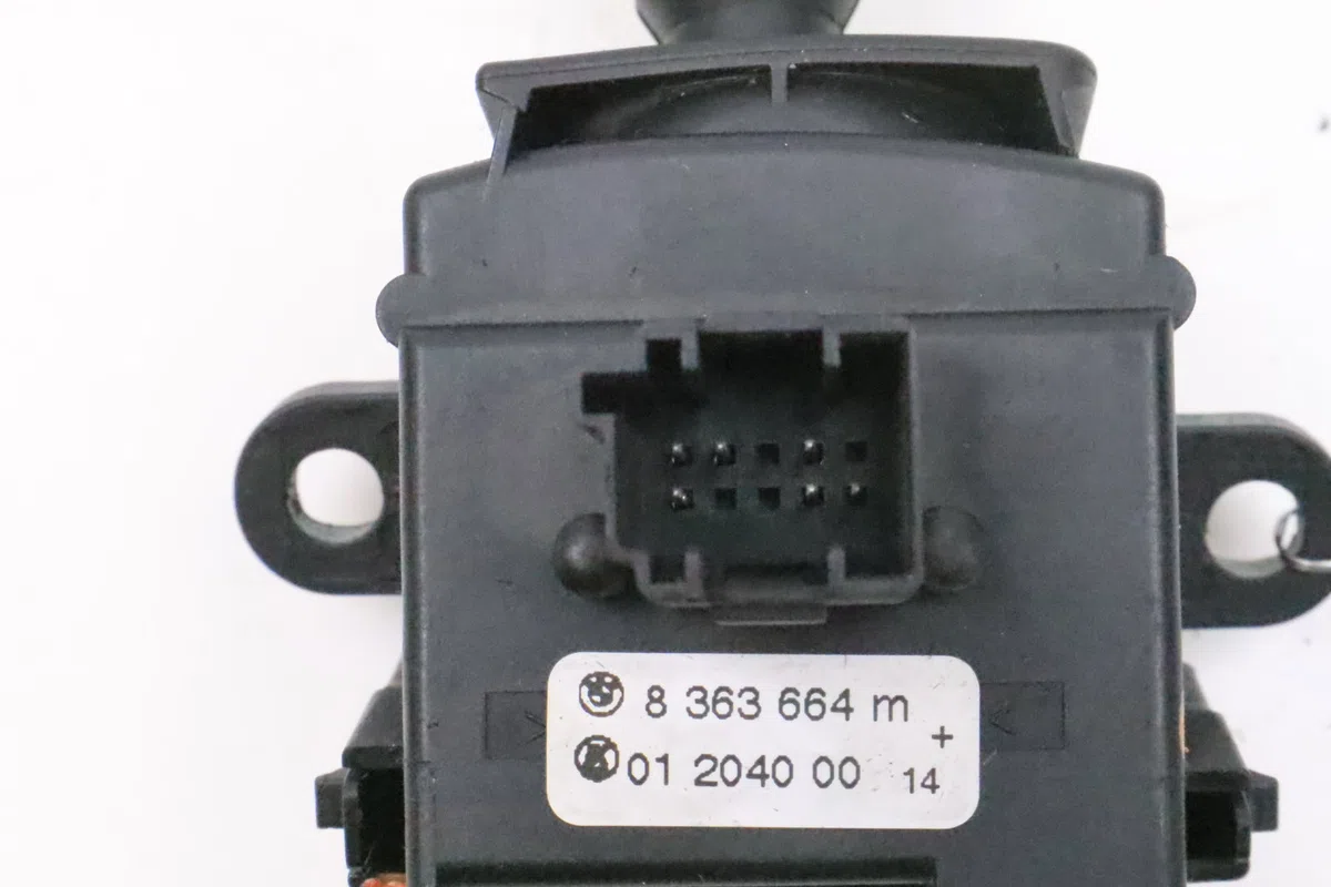 Commande essuie glace B.M.W. SERIE 3 IV  330d 204ch occasion