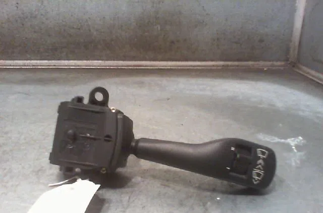 Commande essuie glace Bmw 3 (E46) 325 xi (2000-2005) occasion