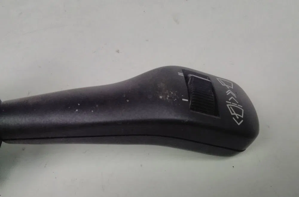 Commande essuie glace BMW SERIE 3 2004 occasion