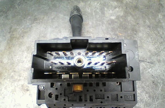 Commande essuie glace CHRYSLER VOYAGER 1993 occasion