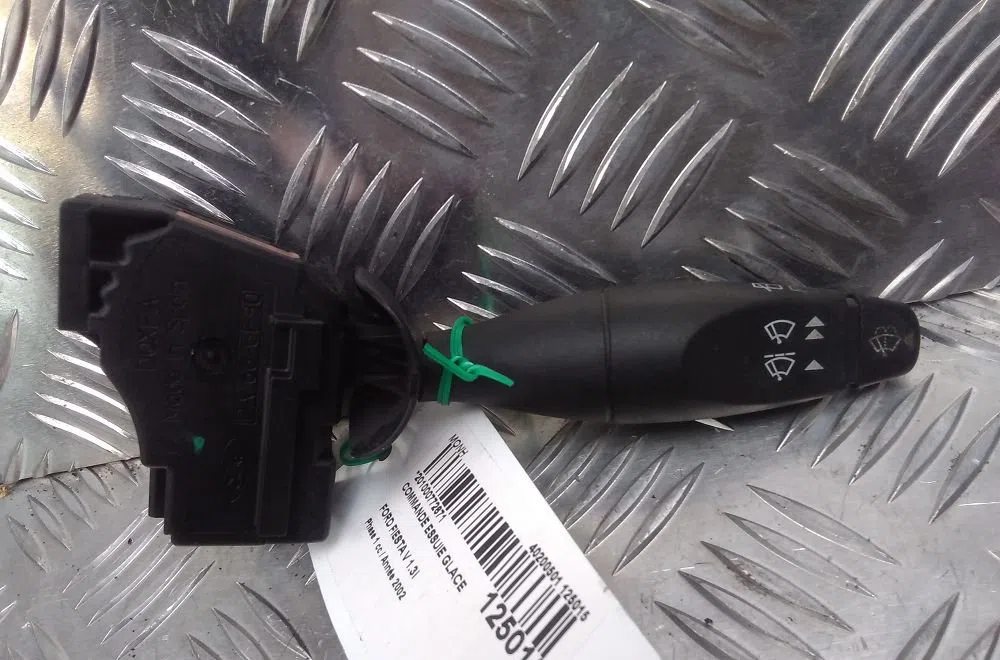 Commande essuie glace FORD FIESTA V 2002 occasion