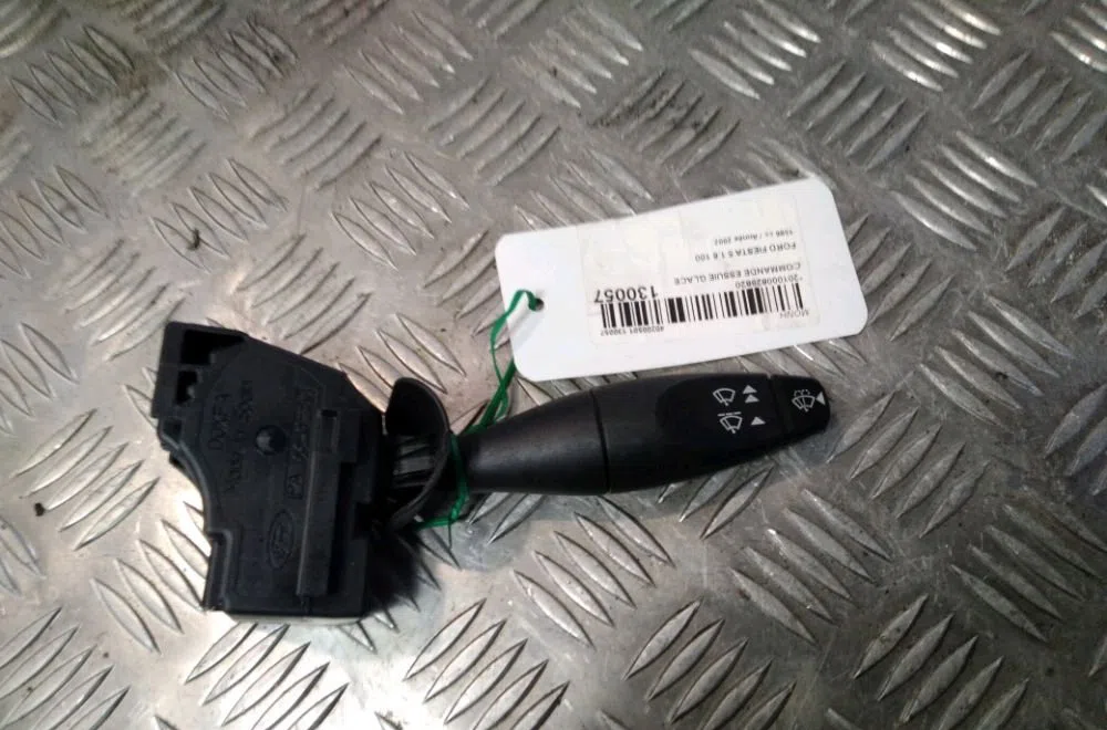 Commande essuie glace Ford FIESTA V (JH_, JD_) 1.6 16v (2001-2008) occasion