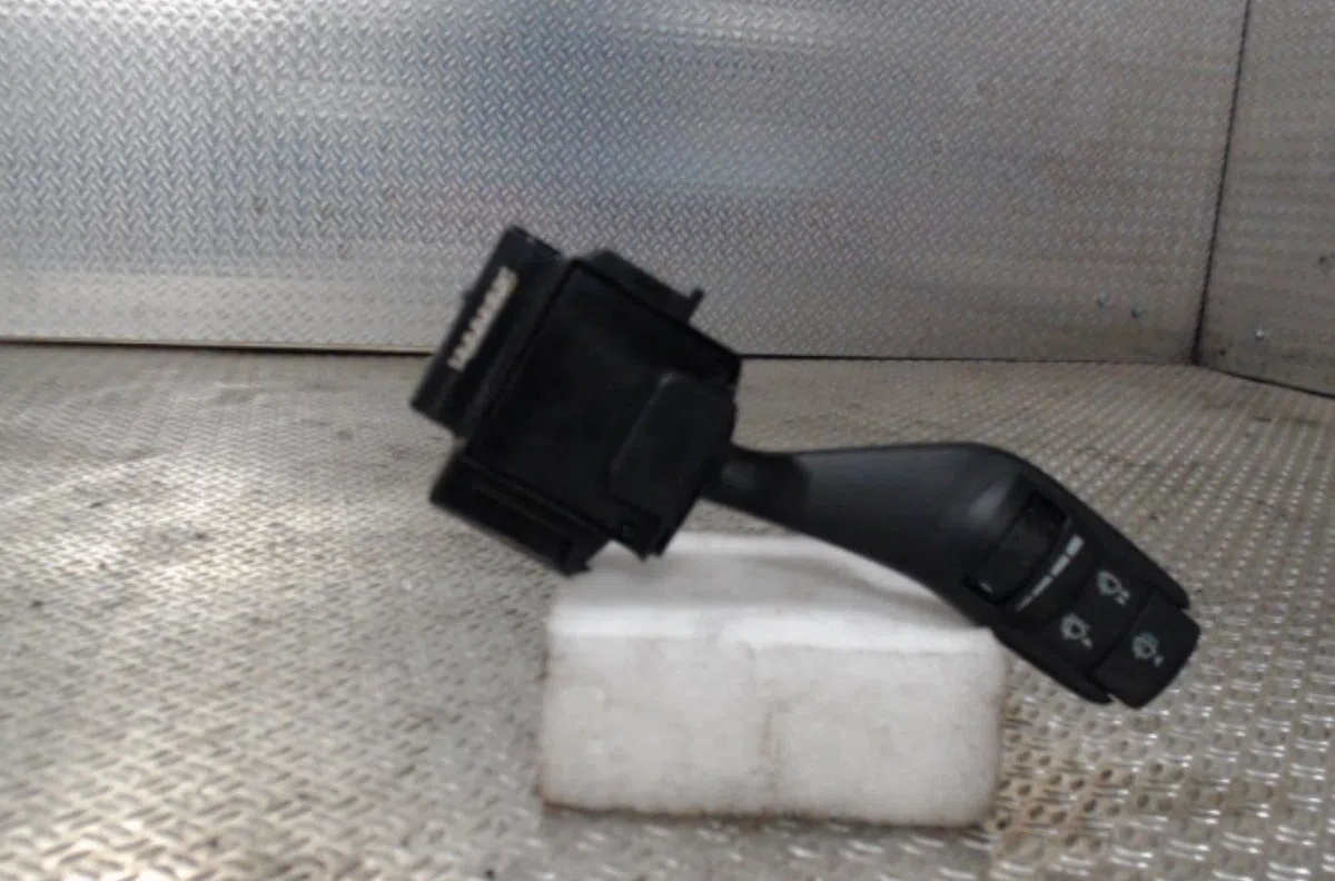 Commande essuie glace FORD FOCUS 2  FOCUS 2 PHASE 1 occasion