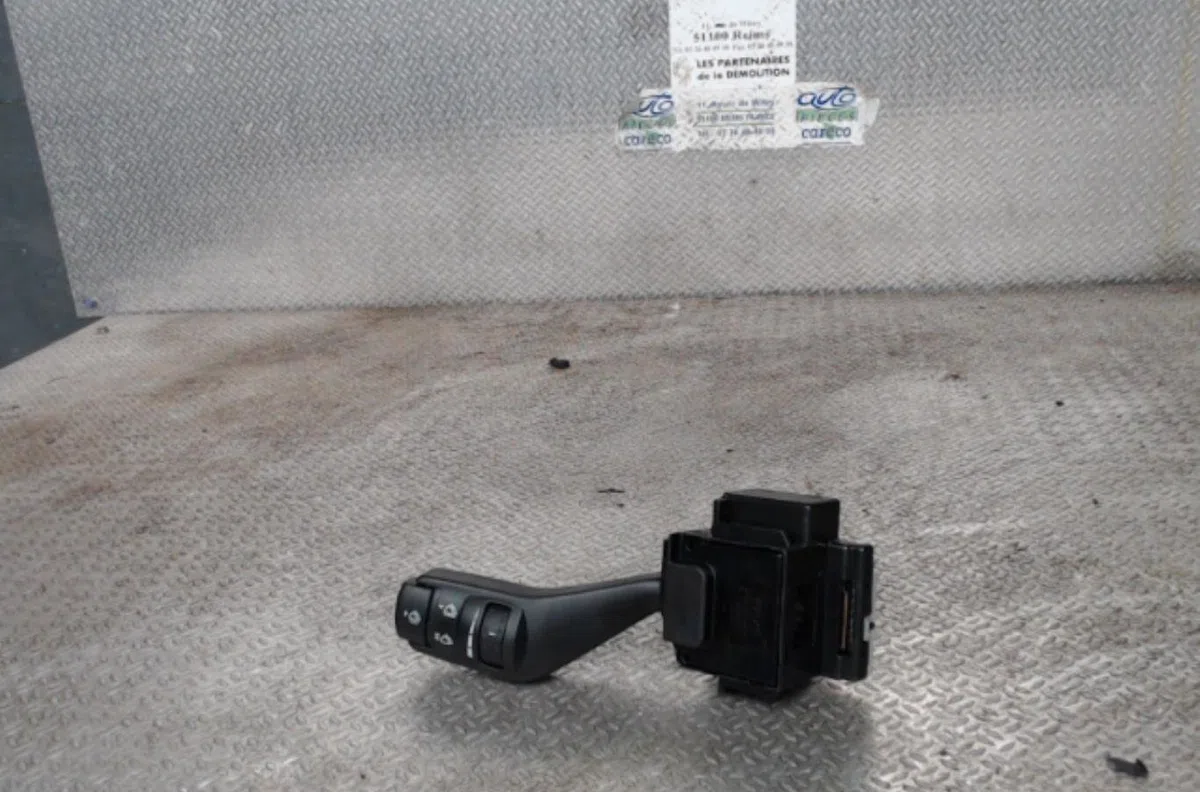 Commande essuie glace FORD FOCUS 2  FOCUS 2 PHASE 2 BREAK occasion