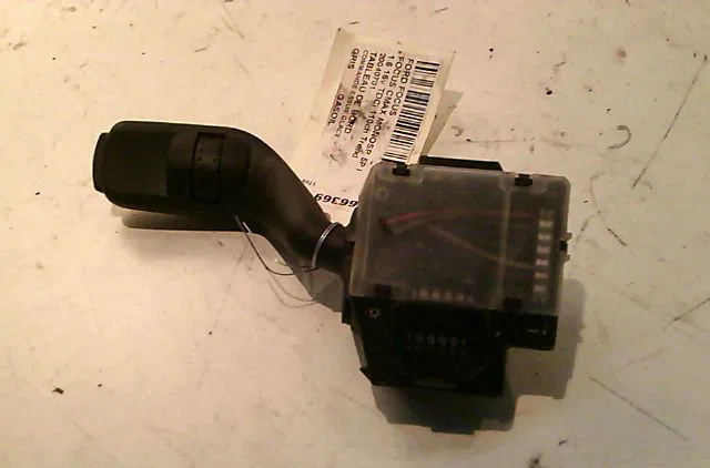 Commande essuie glace FORD FOCUS occasion