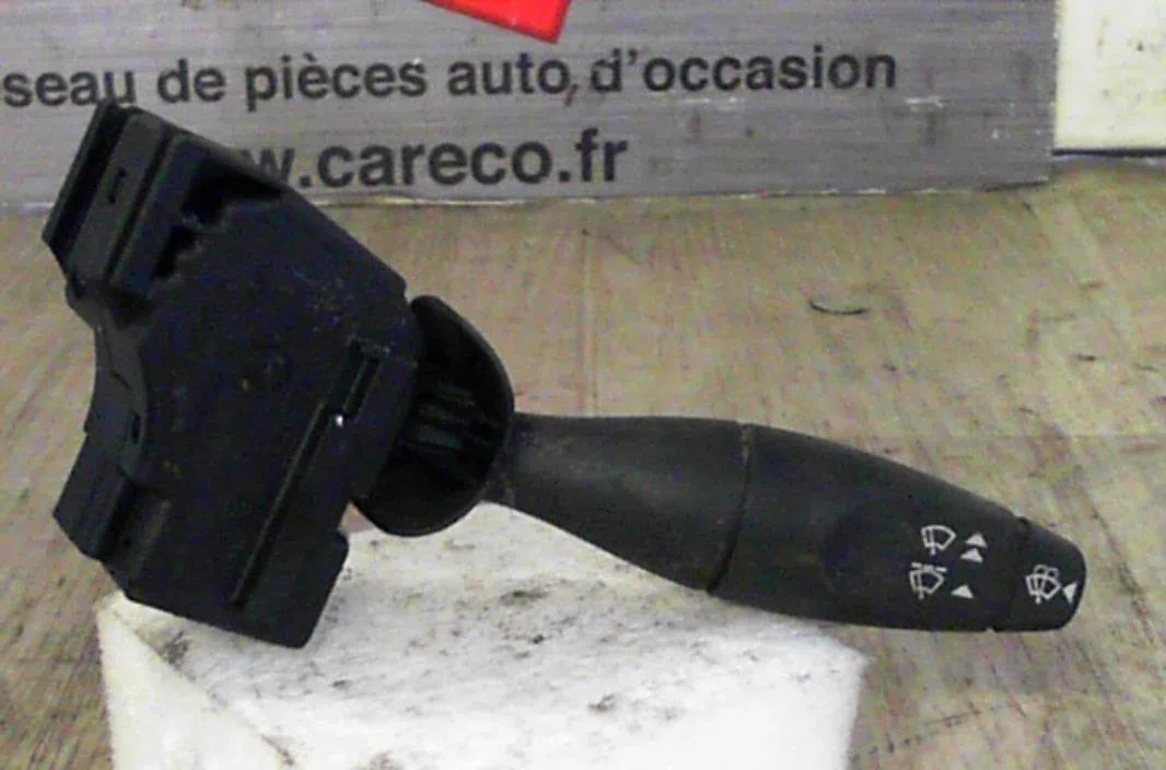 Commande essuie glace Ford TRANSIT CONNECT (P65_, P70_, P80_) 1.8 di (2002-2013) occasion