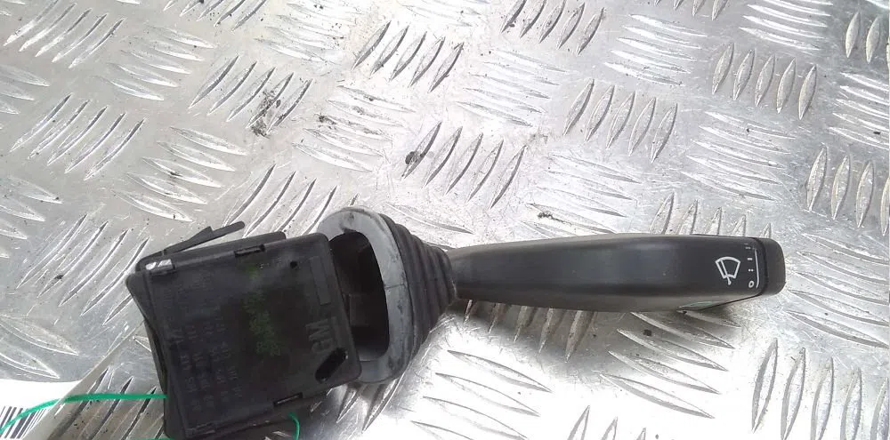 Commande essuie glace Honda JAZZ II (GD_, GE3, GE2) 1.2 i-dsi (gd5, ge2) (2002-2008) 5 portes occasion
