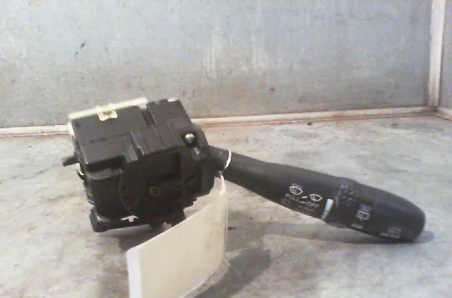 Commande essuie glace HYUNDAI GETZ Phase 1 09-2002--11-2005 occasion