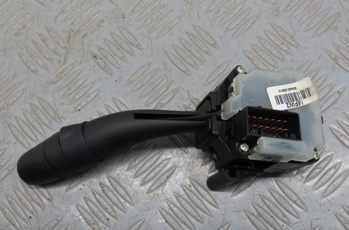 Commande essuie glace Hyundai I30 Break (FD) 1.4 (2007-2012) occasion
