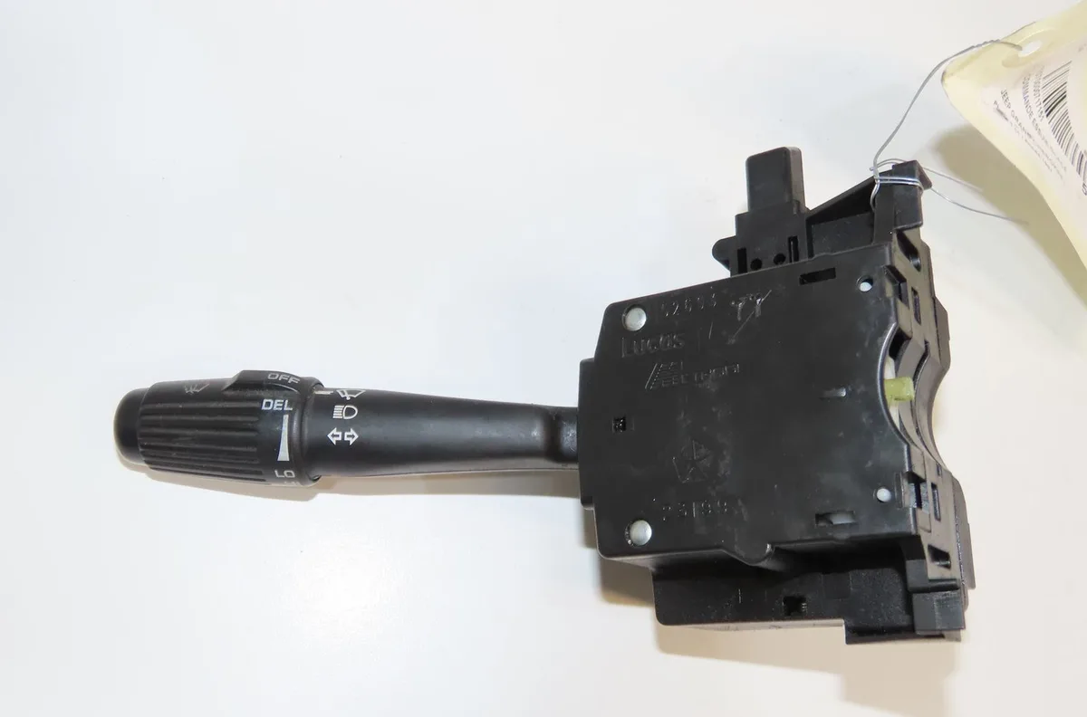 Commande essuie glace Jeep GRAND CHEROKEE I (ZJ, ZG) 2.5 td 4x4 (z) (1995-1999) occasion