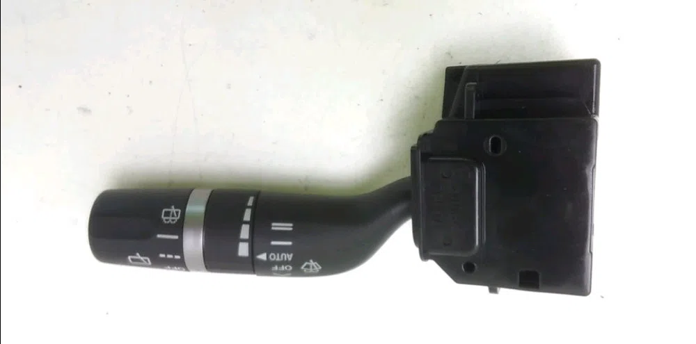 Commande essuie glace Mazda 3 (BL) 1.6 mzr (bl14) (2008-2014) occasion
