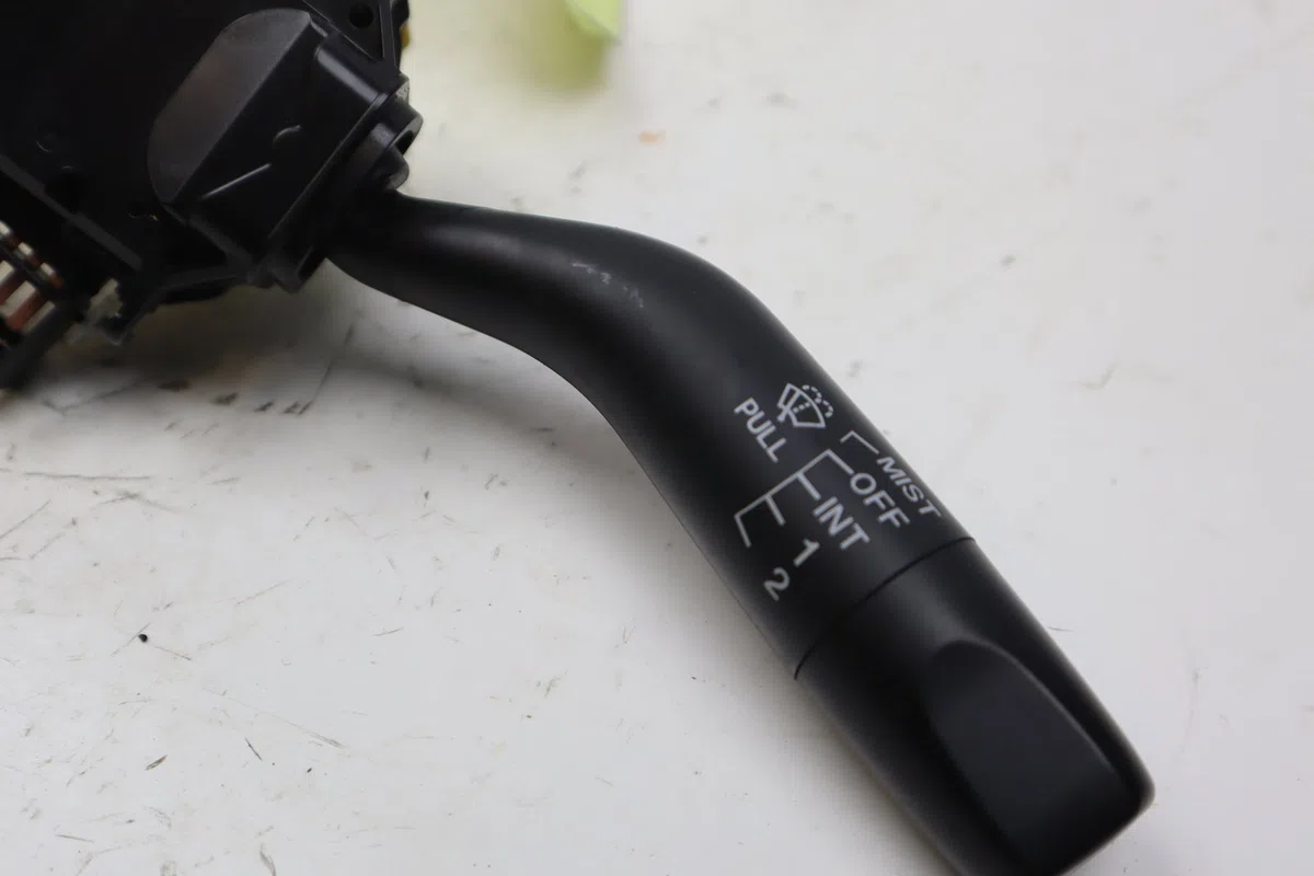 Commande essuie glace Mazda MX-5 III (NC) 1.8 (nc18) (2005-2014) occasion