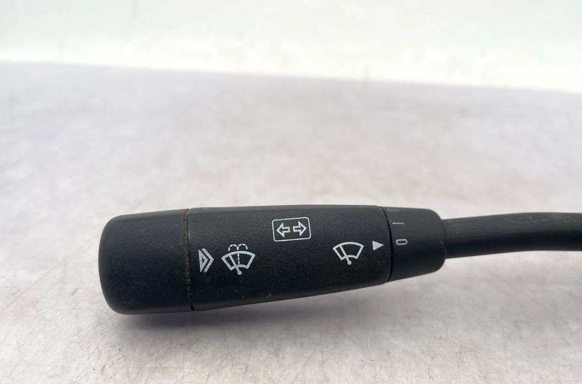 Commande essuie glace MERCEDES CLASSE E 210 PHASE 1 occasion — photo 4