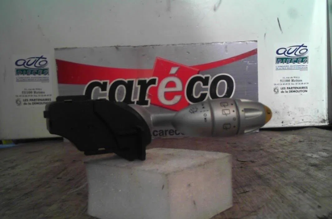 Commande essuie glace MINI MINI 1 R50-R53  MINI 1 R50-R53 PHASE 2 occasion