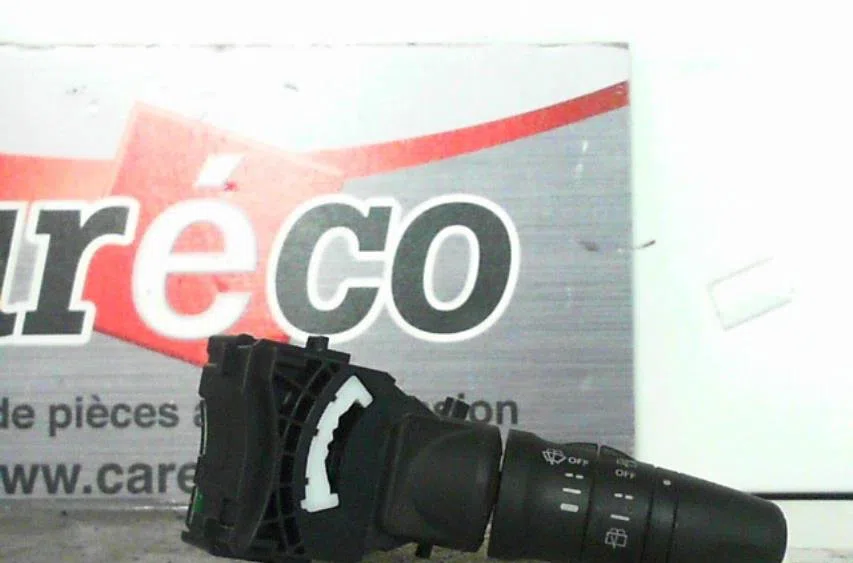 Commande essuie glace Nissan X-TRAIL I (T30) 2.2 di 4x4 (2001-2005) occasion
