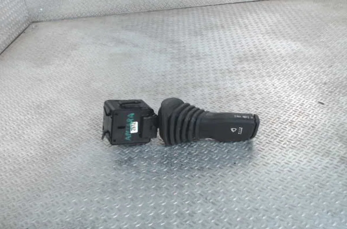 Commande essuie glace Opel ANTARA A (L07) 2.2 cdti (2010-2015) occasion