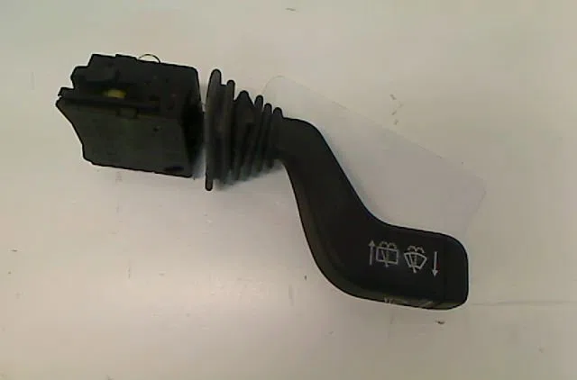 Commande essuie glace OPEL CORSA III 2004 occasion