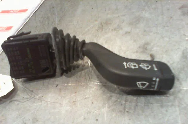 Commande essuie glace OPEL MERIVA 2010 occasion