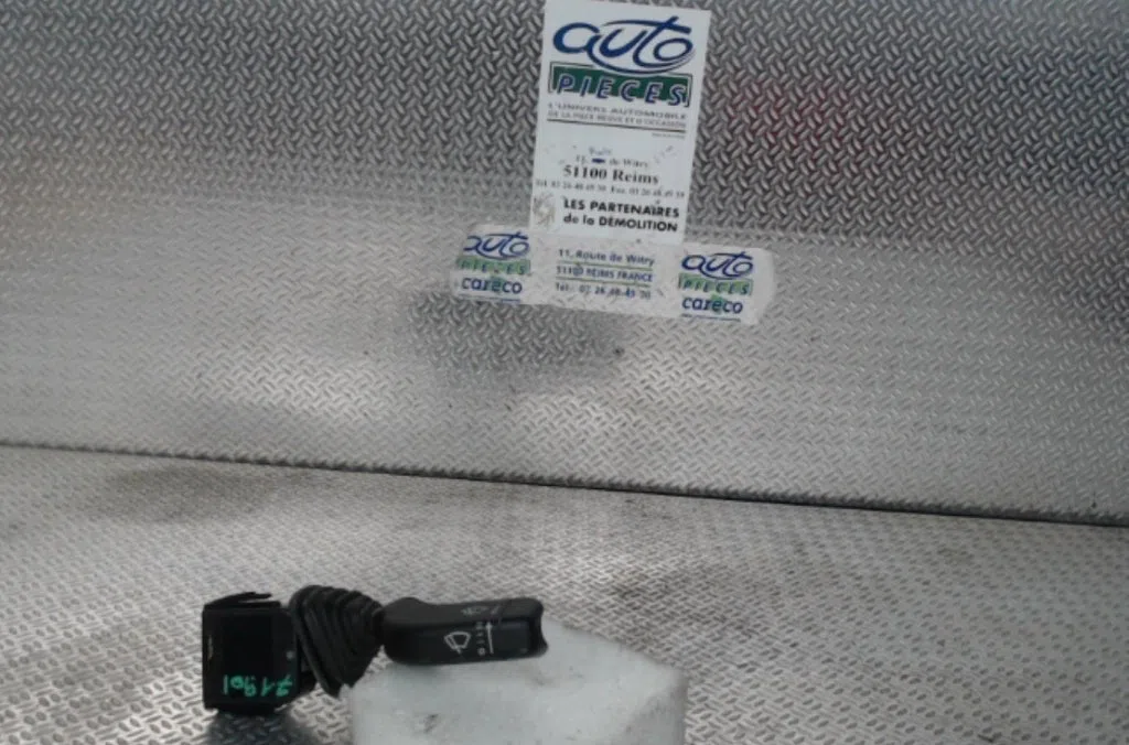 Commande essuie glace OPEL VECTRA B  VECTRA B PHASE 1 occasion
