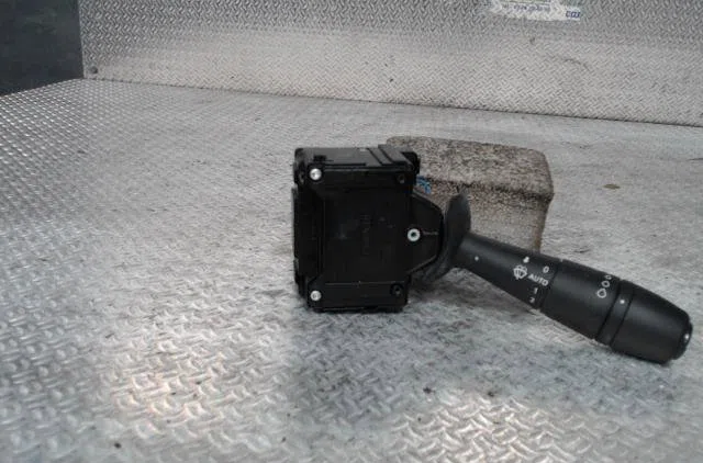 Commande essuie glace OPEL VIVARO 2  VIVARO 2 occasion