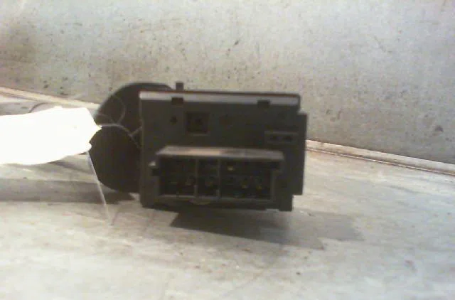 Commande essuie glace PEUGEOT 405 Phase 1 07-1987--06-1992 occasion
