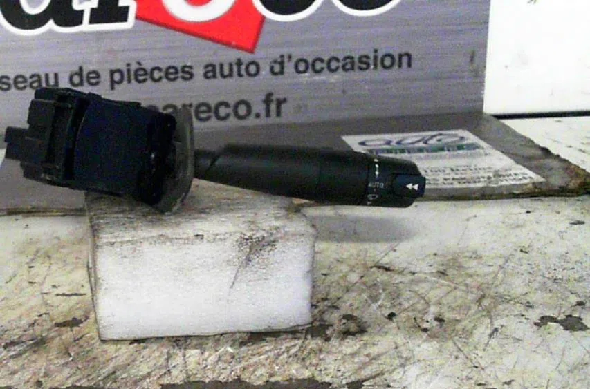 Commande essuie glace Peugeot 406 (8B) 2.2 hdi (2000-2004) occasion