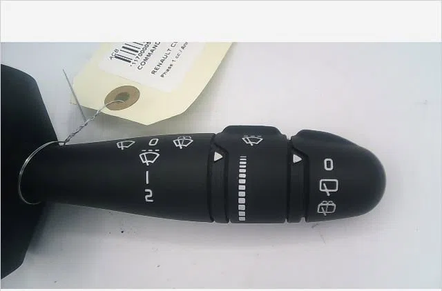 Commande essuie glace Renault CLIO II (BB_, CB_) 1.5 dci (b-cb3m) (2005-2010) 3 portes occasion