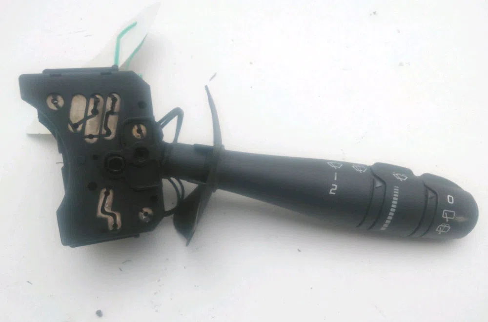Commande essuie glace Renault CLIO II (BB_, CB_) 1.6 (b-cb0d, bb00) (1998-2005) occasion