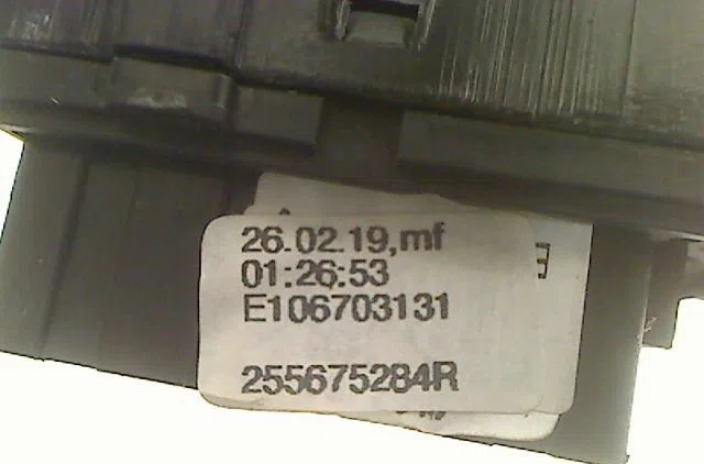 Commande essuie glace RENAULT CLIO IV occasion
