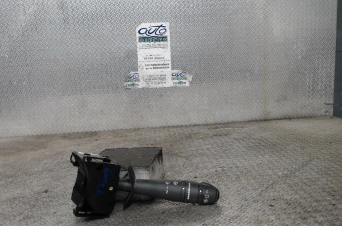 Commande essuie glace RENAULT ESPACE 4  ESPACE 4 PHASE 2 occasion