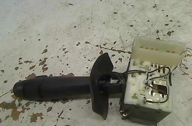 Commande essuie glace Renault ESPACE III (JE0_) 2.0 16v (je0n, je0l, je02) (1998-2002) occasion
